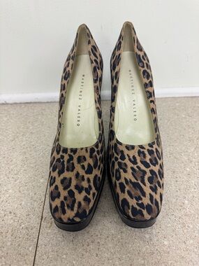Martinez Valero Leopard-Print Platform Pumps in Tan and Black